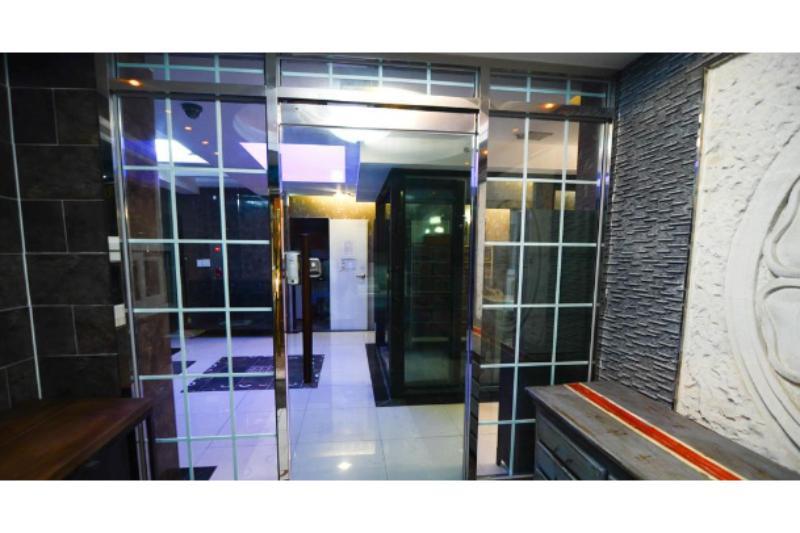 Kimchee Gangnam Guesthouse Seúl Exterior foto